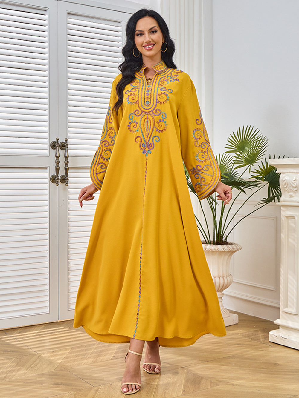 Robe élégante pour femmes, broderie à cordon, style Moyen-Orient/Dubai