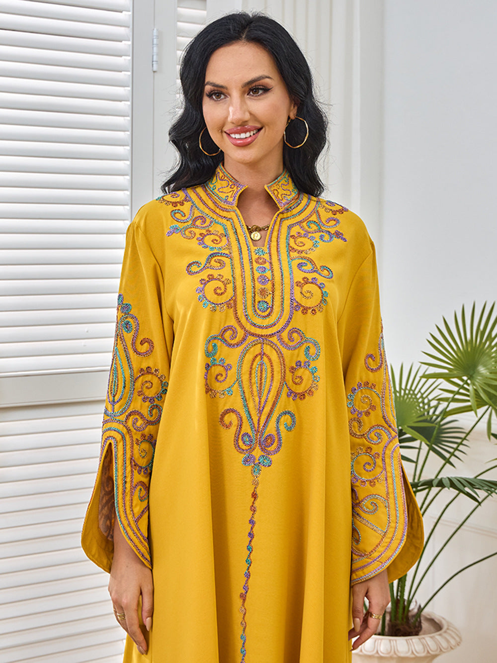 Robe élégante pour femmes, broderie à cordon, style Moyen-Orient/Dubai
