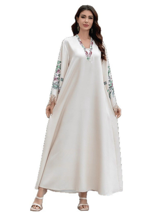 Robe musulmane élégante pour femmes – Abaya à col en V, jupe longue avec franges, style Moyen-Orient, look raffiné